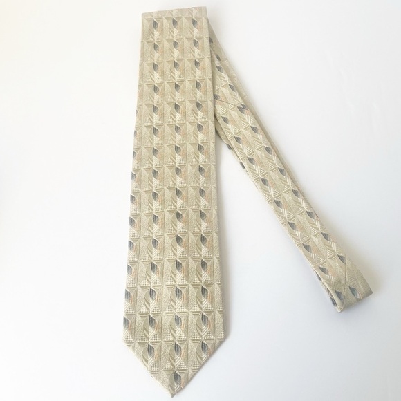 Lot of six Luxury Silk Ties 3 Canali 2 Ted Baker 1 Ermenegildo Zegna - Picture 5 of 14